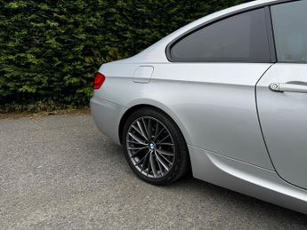 BMW 3 SERIES 325d SE