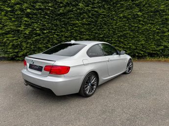 BMW 3 SERIES 325d SE