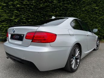 BMW 3 SERIES 325d SE