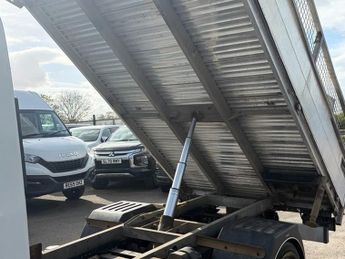 Isuzu Grafter ISUZU GRAFTER TIPPER WITH CRANE. 14.995+VAT