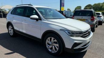 Volkswagen Tiguan 1.5 TSI Life Euro 6 (s/s) 5dr