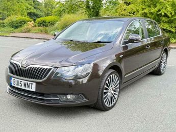 Skoda Superb 2.0 TDI Laurin & Klement DSG 4WD Euro 5 (s/s) 5dr