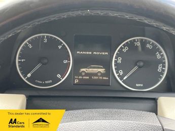 Land Rover Range Rover Sport 3.0 SD V6 HSE Luxury SUV 5dr Diesel Auto 4WD Euro 5 (255 bhp)