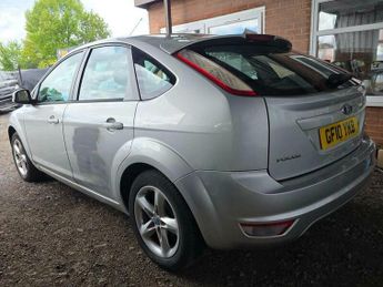 Ford Focus 1.6 Zetec S 5dr