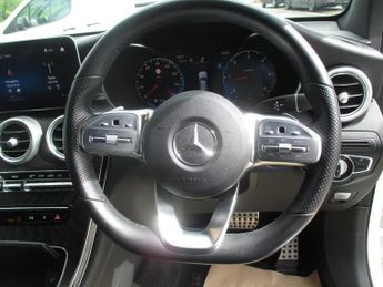 Mercedes GL Class GLC 220 D 4MATIC AMG LINE PREMIUM