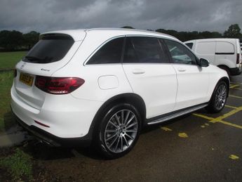 Mercedes GL Class GLC 220 D 4MATIC AMG LINE PREMIUM