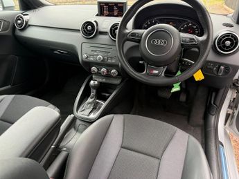 Audi A1 TFSI S LINE