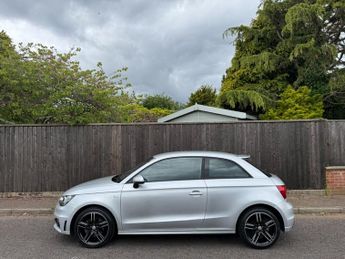 Audi A1 TFSI S LINE