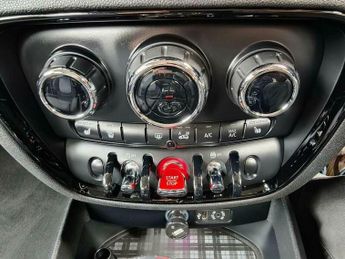 MINI Clubman 2.0 Cooper SD Auto Euro 6 (s/s) 6dr