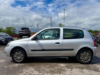 Renault Clio CAMPUS 8V