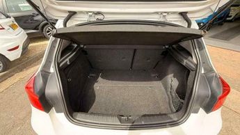 BMW 1 SERIES 118i SE