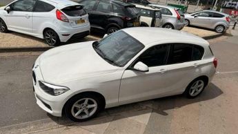 BMW 1 SERIES 118i SE