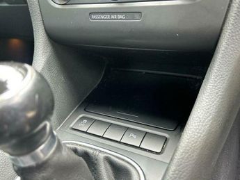 Volkswagen Golf 1.6 TDI Match Euro 5 5dr