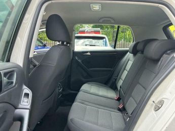 Volkswagen Golf 1.6 TDI Match Euro 5 5dr