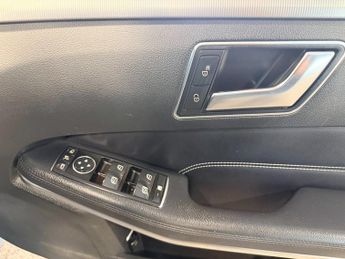 Mercedes-Benz E Class 2.1 E220 BlueTEC AMG Night Edition G-Tronic+ Euro 6 (s/s)