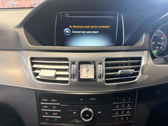 Mercedes-Benz E Class 2.1 E220 BlueTEC AMG Night Edition G-Tronic+ Euro 6 (s/s)