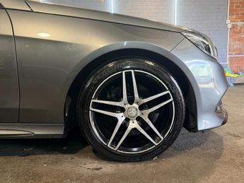Mercedes-Benz E Class 2.1 E220 BlueTEC AMG Night Edition G-Tronic+ Euro 6 (s/s)