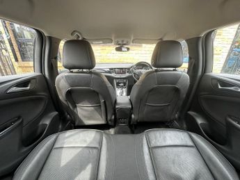 Vauxhall Astra ELITE NAV CDTI