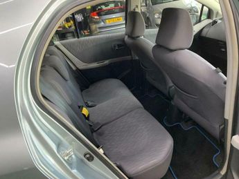 Toyota Yaris 1.33 Dual VVT-i TR MultiMode Euro 4 (s/s) 5dr