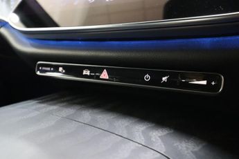Mercedes E Class E 200 AMG LINE