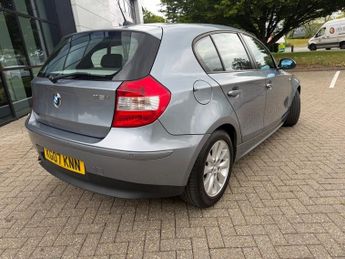 BMW 1 SERIES 2.0 118i SE Hatchback 5dr Petrol Steptronic Euro 4 (129 ps)