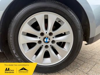 BMW 1 SERIES 2.0 118i SE Hatchback 5dr Petrol Steptronic Euro 4 (129 ps)