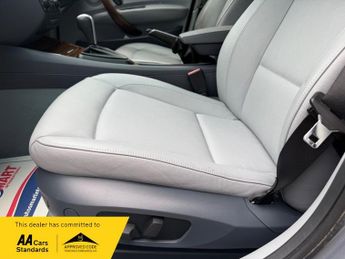 BMW 1 SERIES 2.0 118i SE Hatchback 5dr Petrol Steptronic Euro 4 (129 ps)