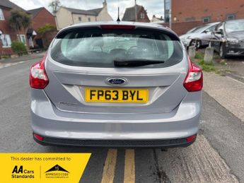 Ford Focus 1.6 Zetec Powershift Euro 5 5dr