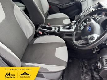 Ford Focus 1.6 Zetec Powershift Euro 5 5dr