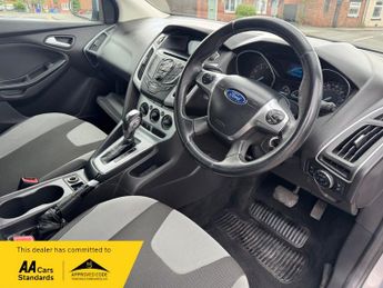 Ford Focus 1.6 Zetec Powershift Euro 5 5dr