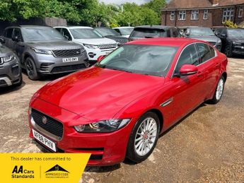 Jaguar XE D SE