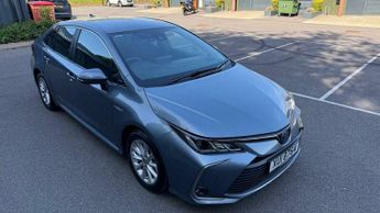 Toyota Corolla 1.8 VVT-h Icon Tech CVT Euro 6 (s/s) 4dr