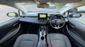 Toyota Corolla 1.8 VVT-h Icon Tech CVT Euro 6 (s/s) 4dr