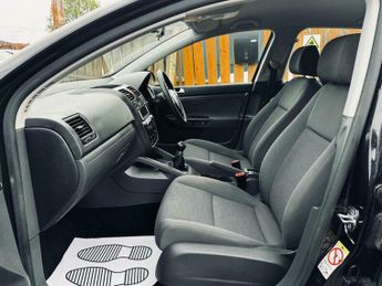 Volkswagen Golf 1.6 FSI S 5dr
