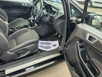 Ford Fiesta 1.0T EcoBoost ST-Line Euro 6 (s/s) 3dr