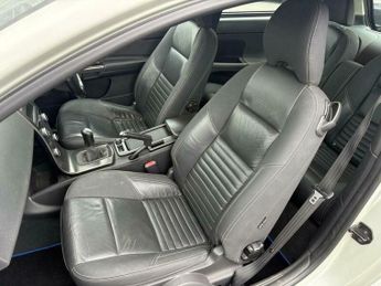 Volvo C30 2.0 D3 R-Design Sports Coupe Euro 5 3dr