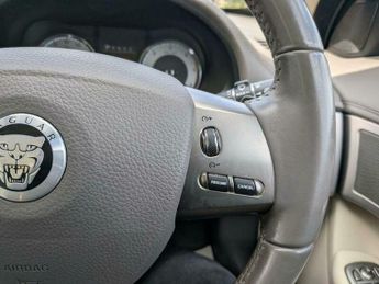 Jaguar XF 3.0d V6 Premium Luxury Auto Euro 5 4dr