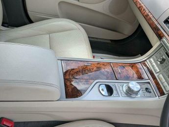 Jaguar XF 3.0d V6 Premium Luxury Auto Euro 5 4dr
