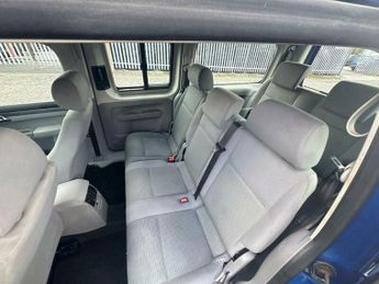 Volkswagen Caddy 1.9 TDI Pure Drive Euro 4 5dr