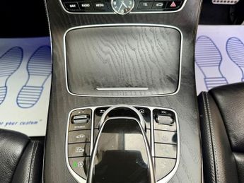 Mercedes E Class E 400 4MATIC AMG LINE PREMIUM