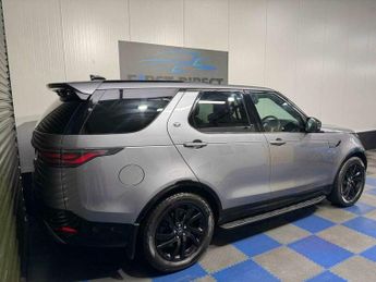 Land Rover Discovery 3.0 Discovery R-Dynamic HSE D MHEV Auto 4WD 5dr
