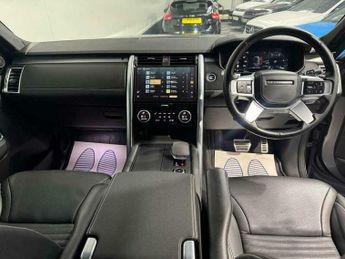 Land Rover Discovery 3.0 Discovery R-Dynamic HSE D MHEV Auto 4WD 5dr