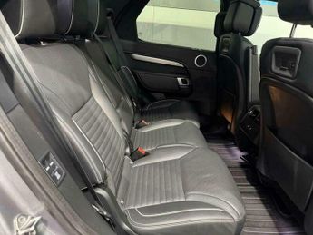 Land Rover Discovery 3.0 Discovery R-Dynamic HSE D MHEV Auto 4WD 5dr