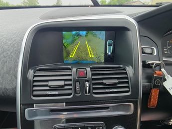 Volvo XC60 D4 R-DESIGN LUX NAV AWD