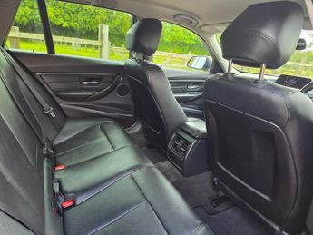 BMW 3 SERIES 320d LUXURY TOURING