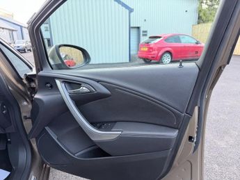 Vauxhall Astra ELITE CDTI Auto DIESEL 97 K MILES 1 OWNER FULL HISTORY SERVICED 
