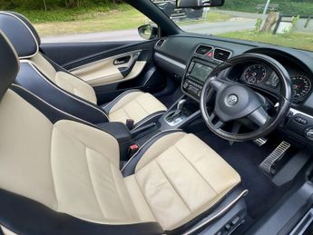 Volkswagen Eos EXCLUSIVE TSI DSG