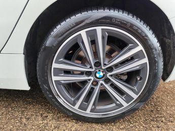 BMW 1 SERIES 1.5 118i Sport (LCP) Hatchback 5dr Petrol DCT Euro 6 (s/s) (136 