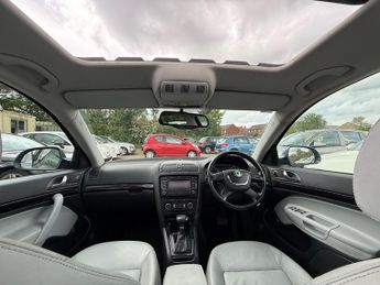 Skoda Octavia ELEGANCE TDI DSG