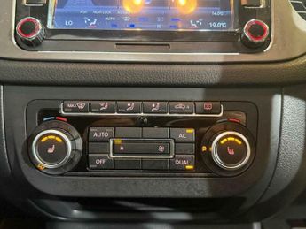 Volkswagen Tiguan 2.0 TDI Match DSG 4WD Euro 5 5dr